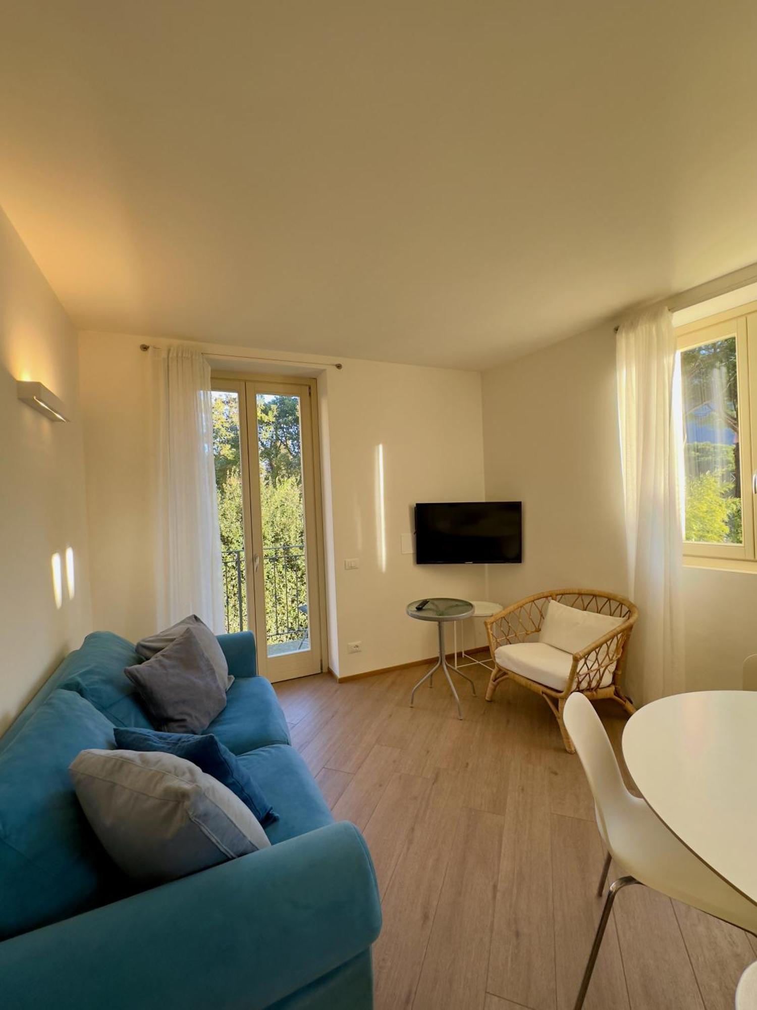Residence Matilde Oliveto Lario エクステリア 写真