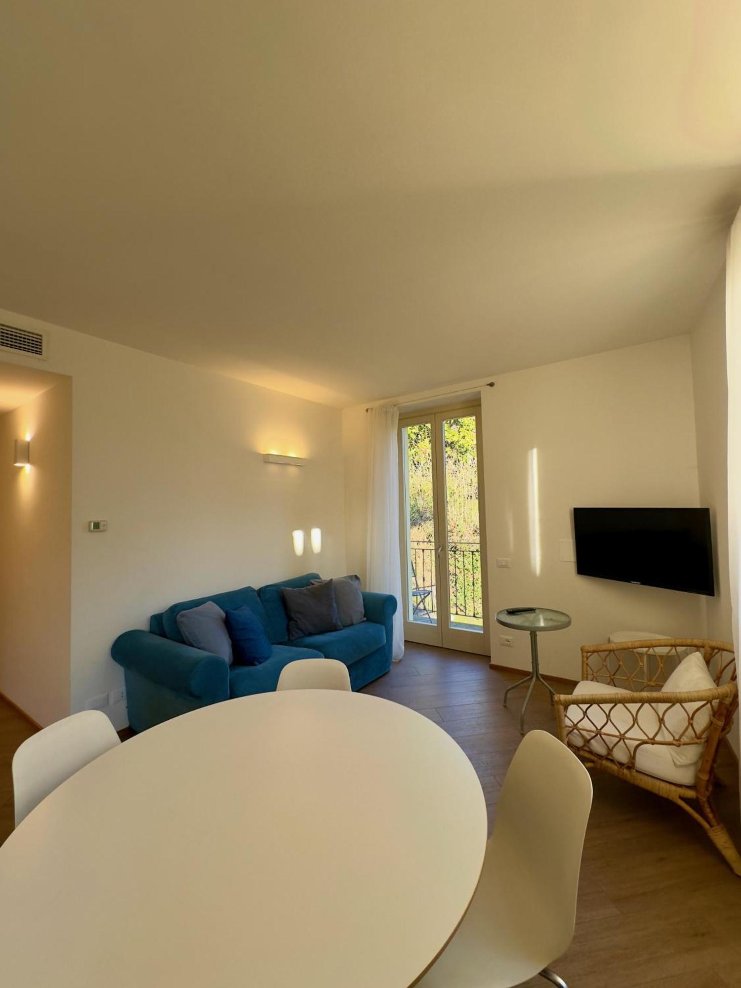 Residence Matilde Oliveto Lario エクステリア 写真